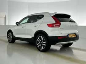 Volvo XC40 (2021) thumbnail 15