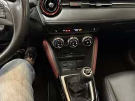 Mazda CX-3 (2015) thumbnail 15