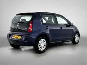 Volkswagen Up! (2016) thumbnail 2