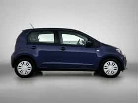 Volkswagen Up! (2016) thumbnail 10