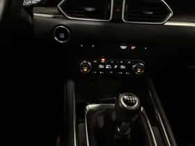 Mazda CX-5 (2018) thumbnail 17