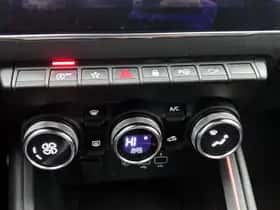 Renault Clio (2019) thumbnail 9