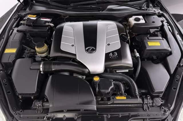 Lexus SC (2004) thumbnail 5