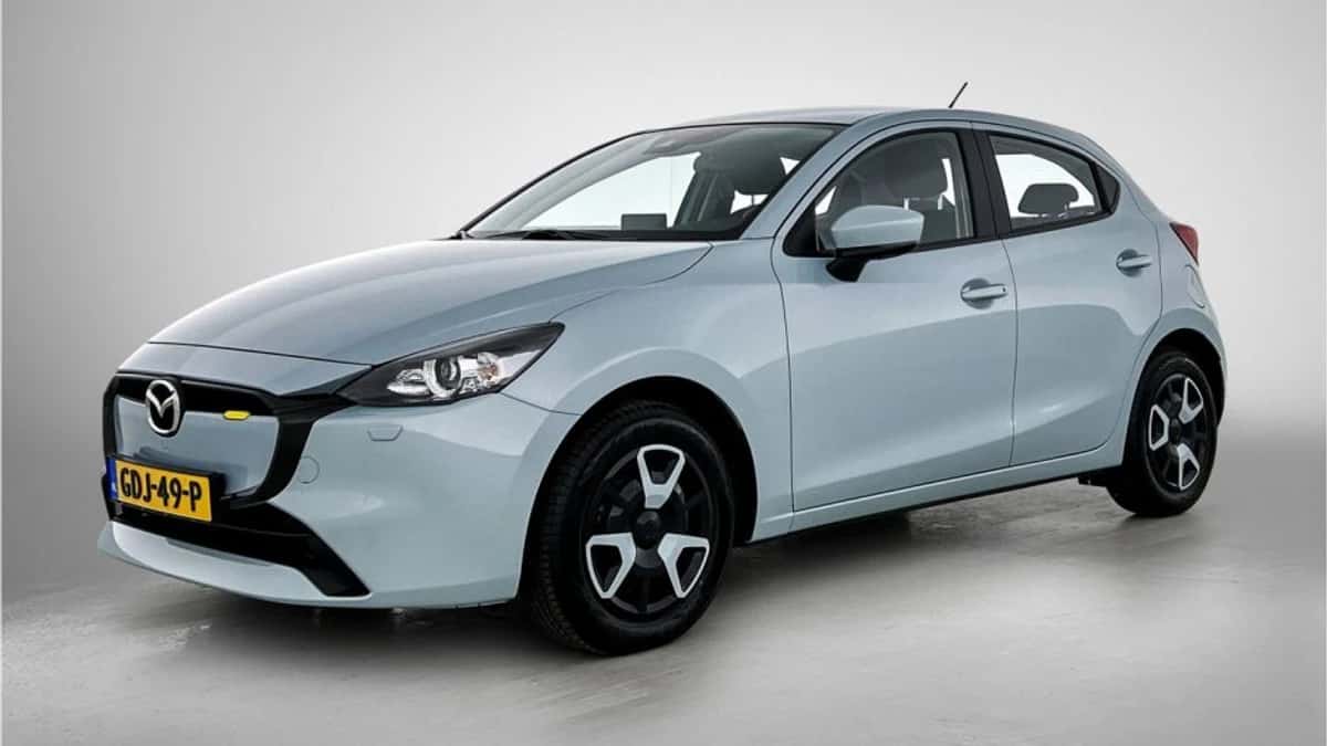 Mazda 2 (2024) — foto 1