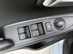 Mazda 2 (2024) thumbnail 22