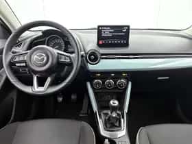 Mazda 2 (2024) thumbnail 4