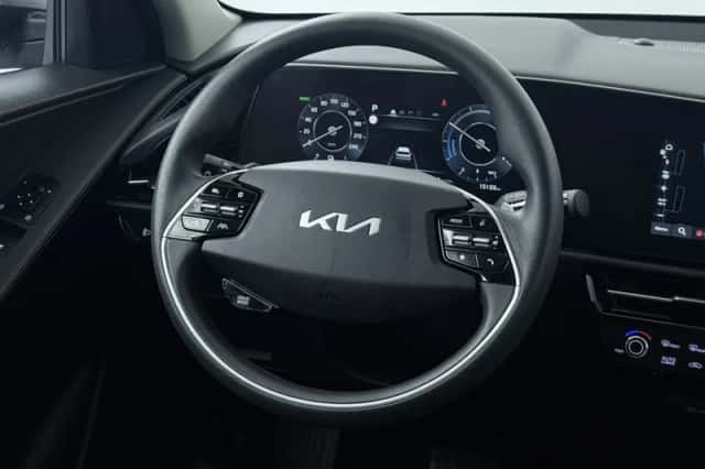 Kia Niro EV (2024) thumbnail 6