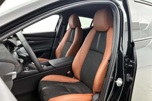 Mazda 3 (2025) thumbnail 14