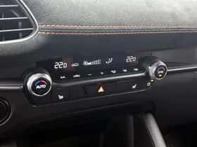 Mazda 3 (2025) thumbnail 8