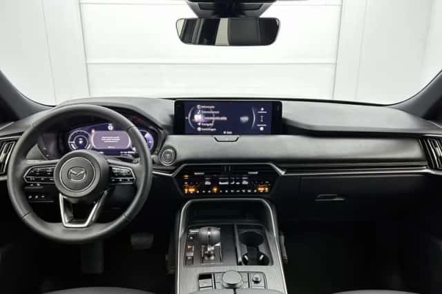 Mazda CX-80 (2025) thumbnail 4