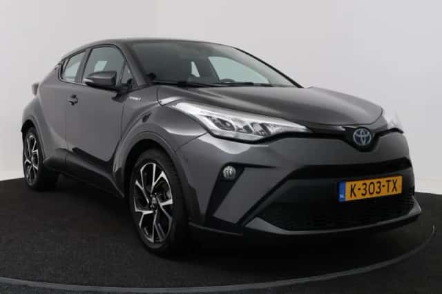 Toyota C-HR (2021) thumbnail 23