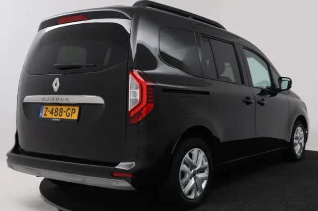 Renault Kangoo (2022) thumbnail 3