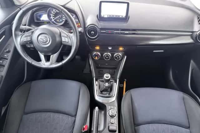 Mazda 2 (2017) thumbnail 5