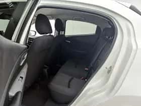 Mazda 2 (2024) thumbnail 16