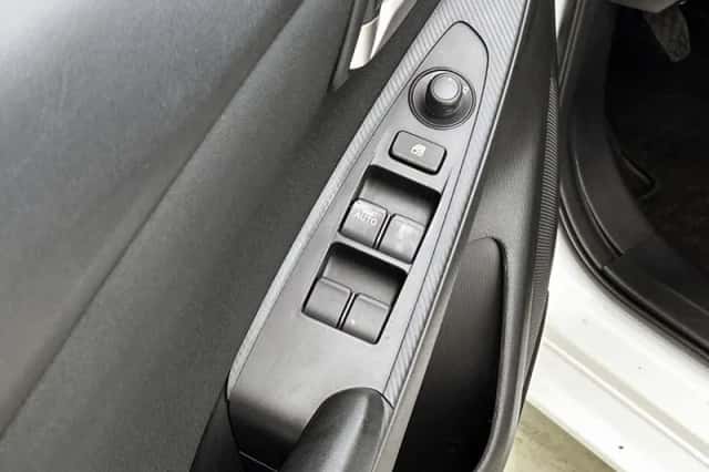Mazda 2 (2024) thumbnail 22