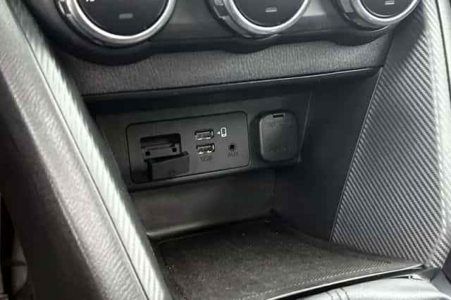 Mazda 2 (2024) thumbnail 24