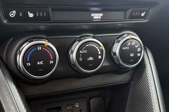 Mazda 2 (2024) thumbnail 9