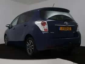 Toyota Verso (2014) thumbnail 16