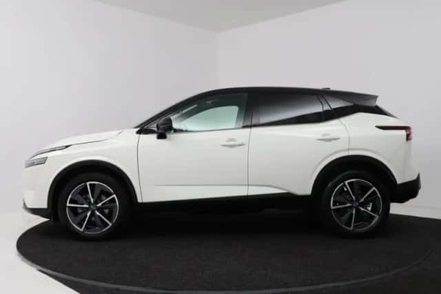 Nissan Qashqai (2024) thumbnail 3