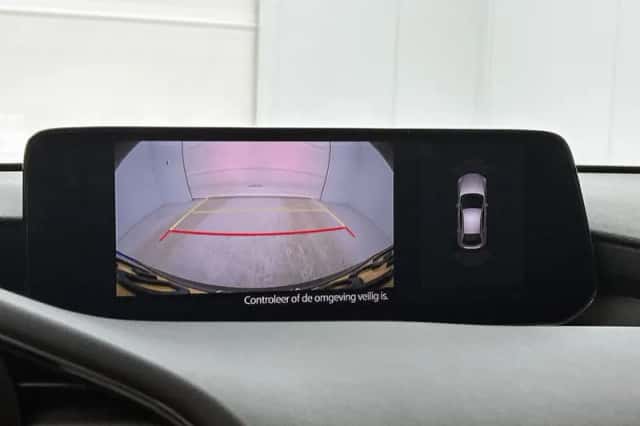 Mazda 3 (2024) thumbnail 8