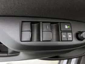 Mazda 2_Hybrid (2024) thumbnail 22
