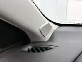 Mazda 2_Hybrid (2024) thumbnail 27