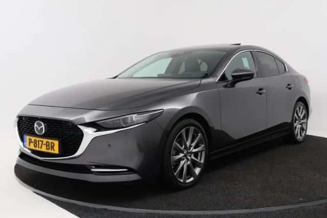 Mazda 3 (2022) thumbnail 1