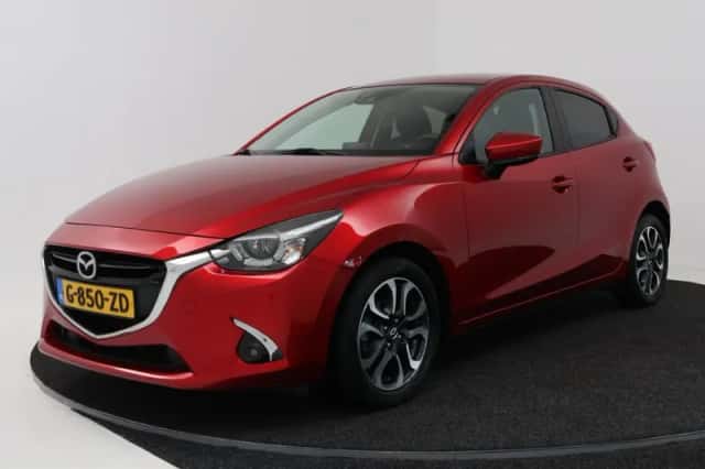 Mazda 2 (2019) thumbnail 1
