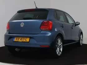 Volkswagen Polo (2016) thumbnail 2