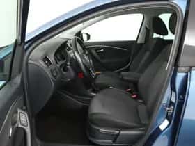 Volkswagen Polo (2016) thumbnail 20