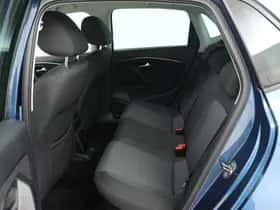 Volkswagen Polo (2016) thumbnail 22