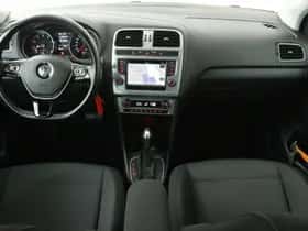 Volkswagen Polo (2016) thumbnail 23