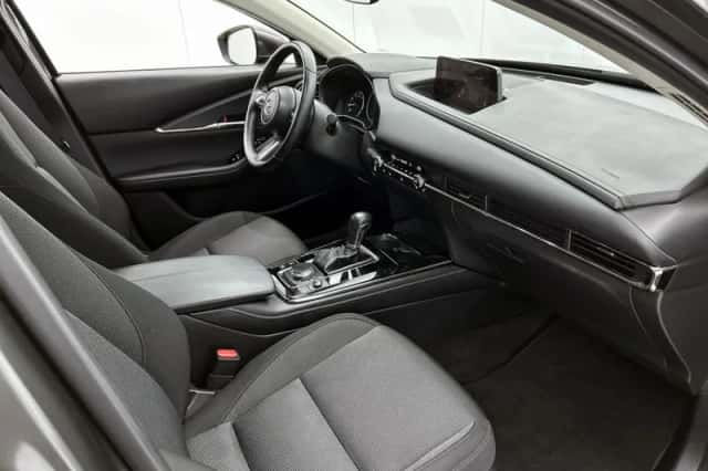 Mazda CX-30 (2025) thumbnail 6