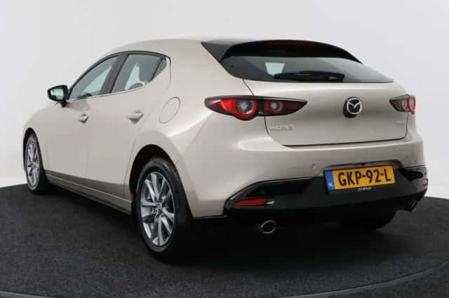Mazda 3 (2023) thumbnail 16