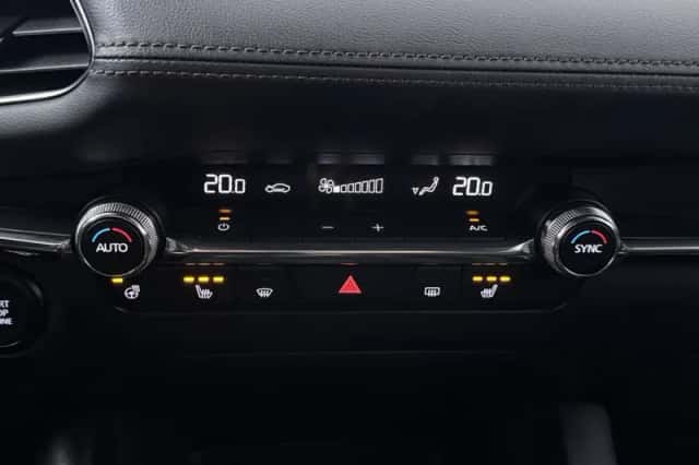 Mazda 3 (2023) thumbnail 18