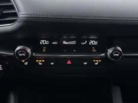 Mazda 3 (2023) thumbnail 18