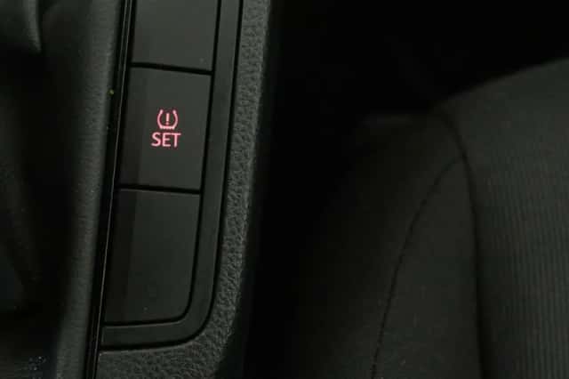 SEAT Ibiza (2022) thumbnail 10