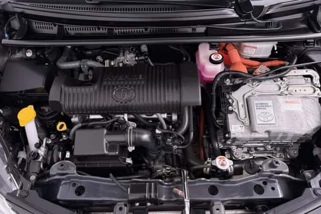 Toyota Yaris (2020) thumbnail 14