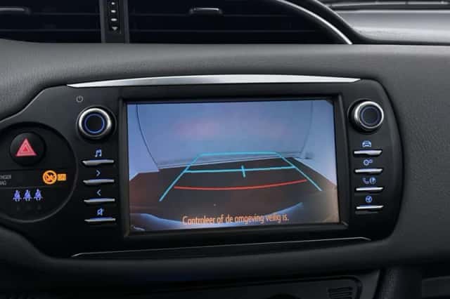 Toyota Yaris (2020) thumbnail 8