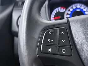 Hyundai i10 (2016) thumbnail 12