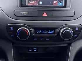 Hyundai i10 (2016) thumbnail 18