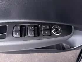 Hyundai i10 (2016) thumbnail 4