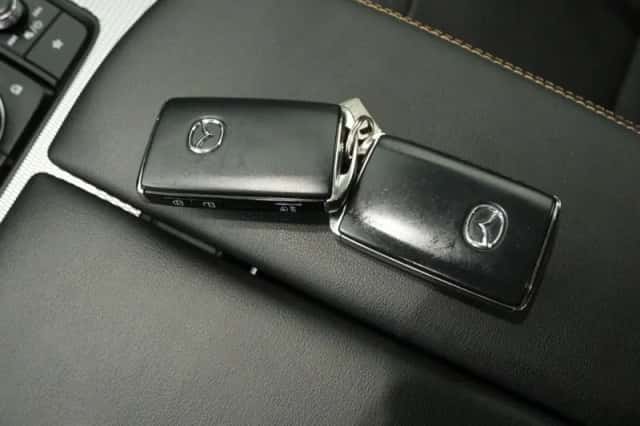 Mazda CX-60 (2023) thumbnail 8