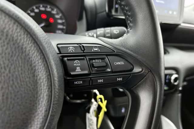 Mazda 2_Hybrid (2024) thumbnail 15