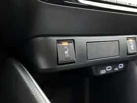 Mazda 2_Hybrid (2024) thumbnail 19