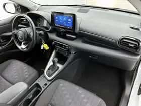 Mazda 2_Hybrid (2024) thumbnail 6