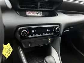 Mazda 2_Hybrid (2024) thumbnail 10