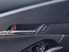 Mazda CX-30 (2023) thumbnail 5