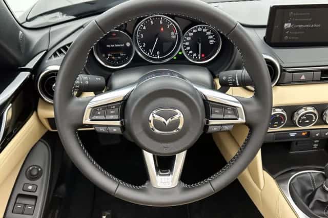 Mazda MX-5 (2025) thumbnail 15