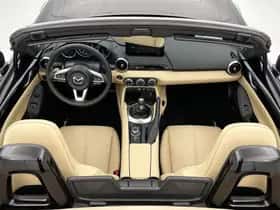 Mazda MX-5 (2025) thumbnail 4